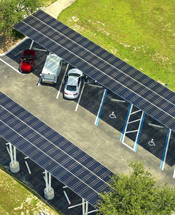 Quels sont les avantages des carports solaires?